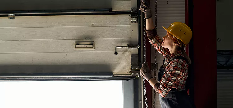 Addressing Common Garage Door Stoppage Issues in Woodmere, NY